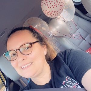 Meet your Posher, Lindsay